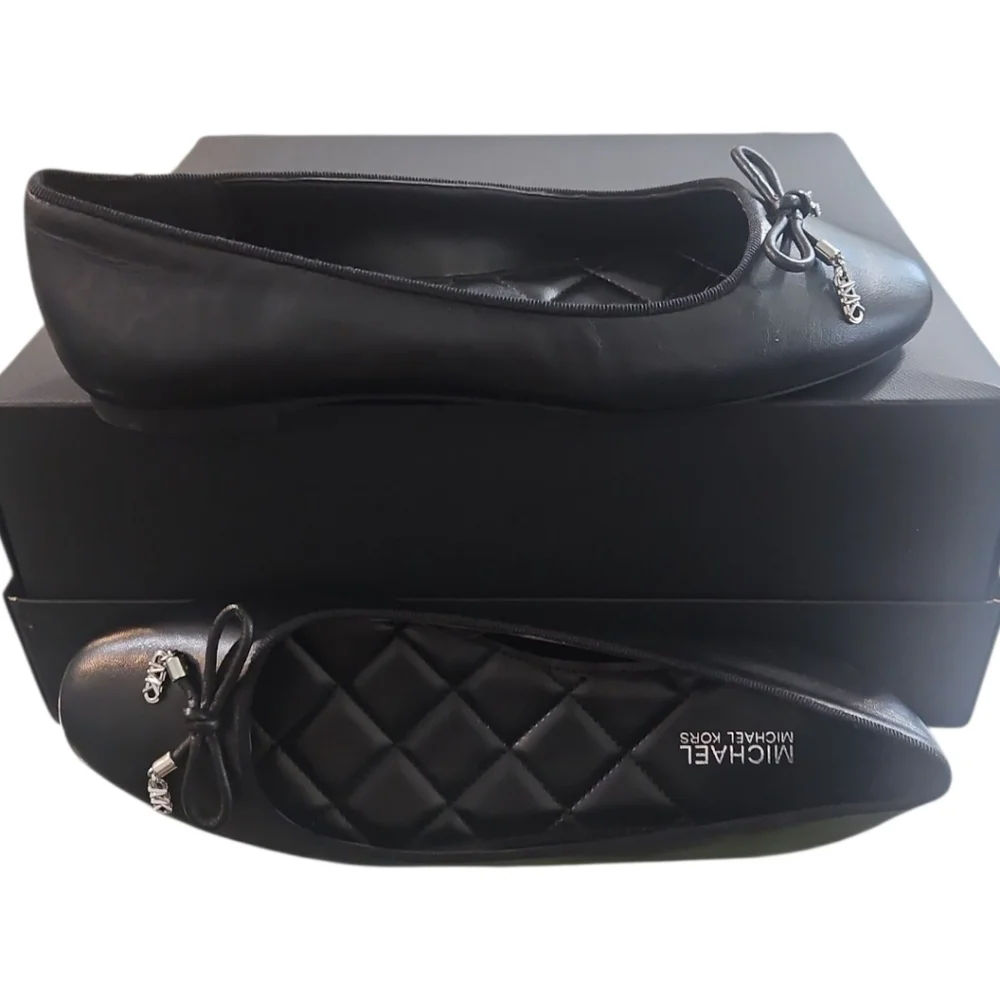 MICHAEL Michael Kors Flex Ballet Flats Black Leather Bow Shoes Size 6 NWT